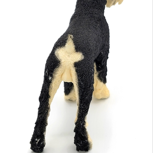 Country Artists Best In Show "Schnauzer" Retired Figurine - Picture 4 of 9